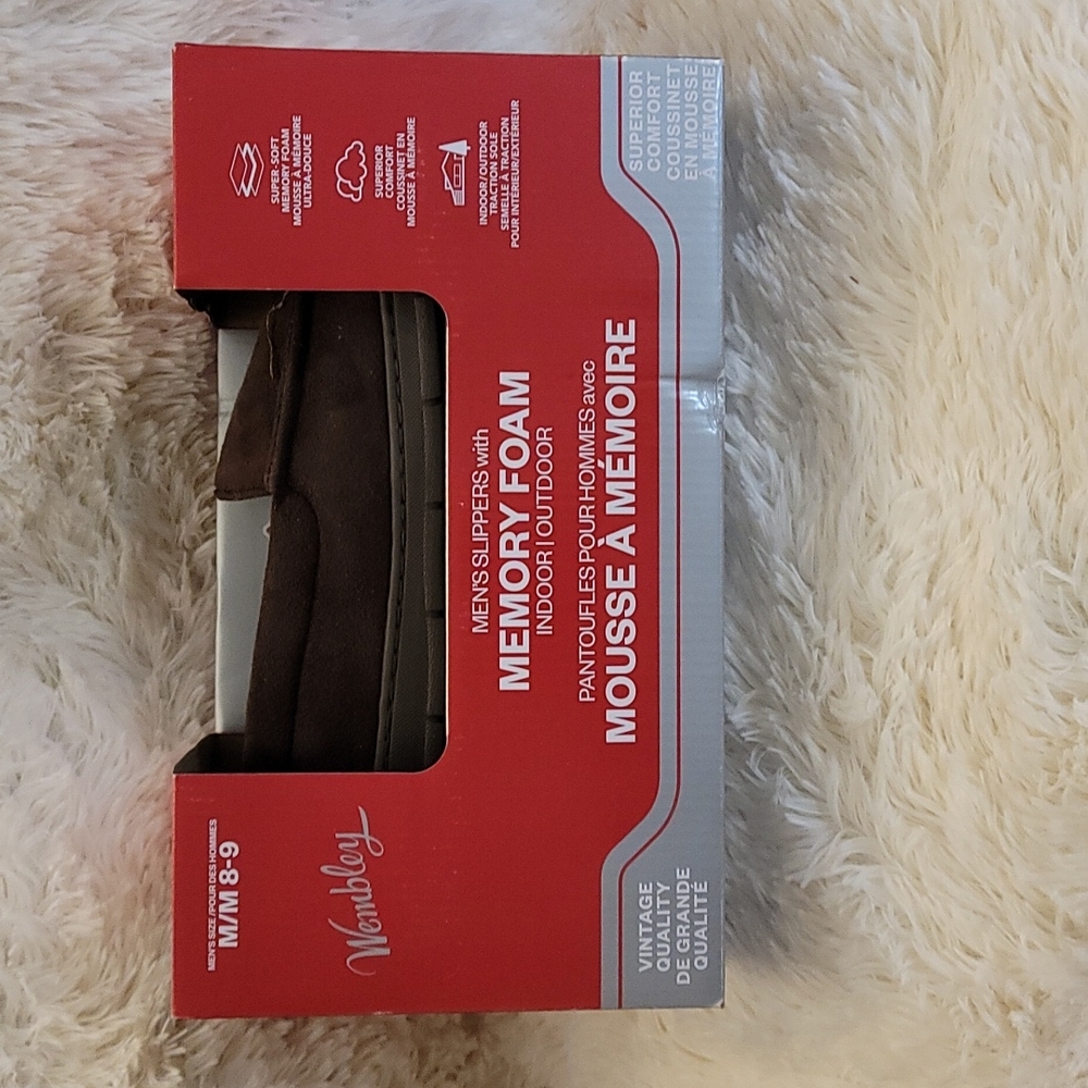 Mens Memory Foam Wembley Indoors Outdoors Slippers Size Medium 8-9
